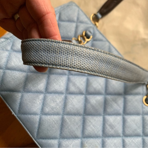 Authentic Chanel Rafia Denim Tote💕 - Picture 10 of 15